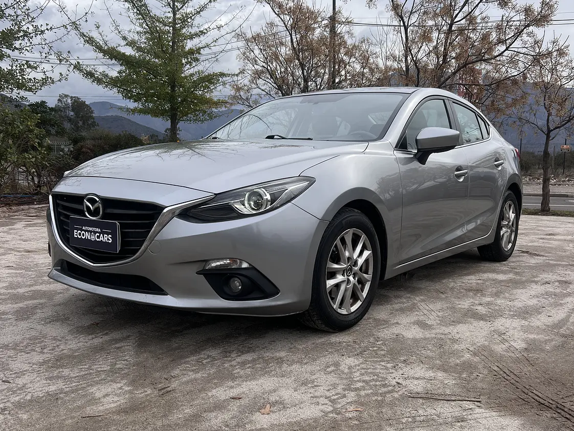 Mazda 3 Sedan Automatico / Año 2015 3