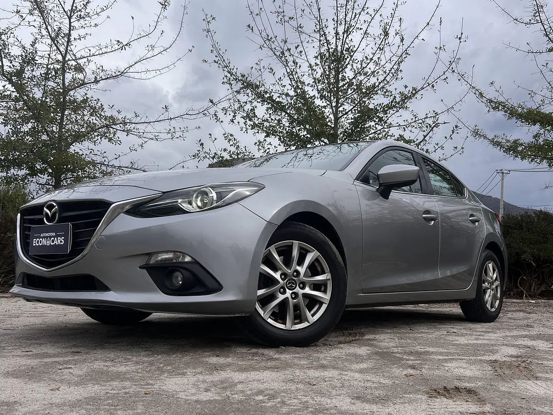 Mazda 3 Sedan Automatico / Año 2015 15