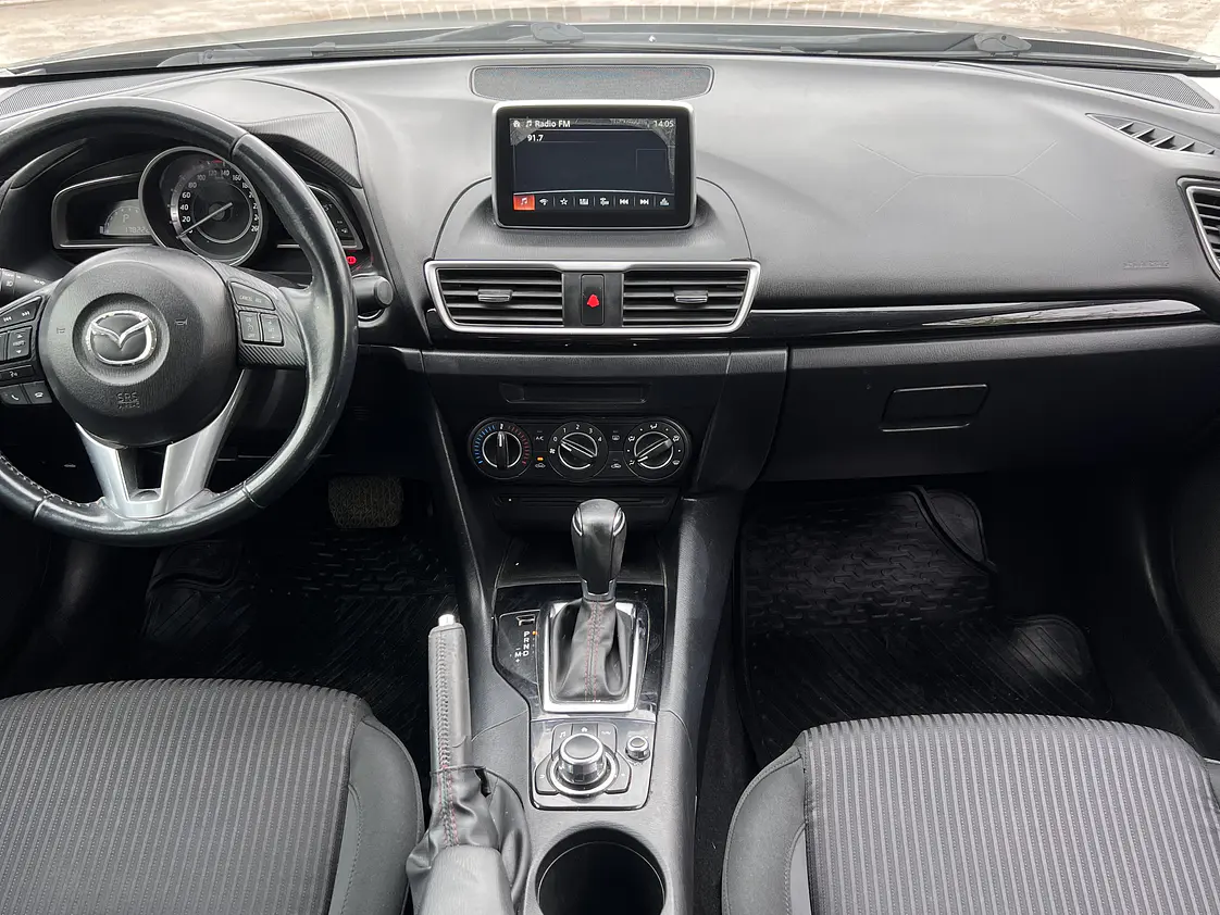 Mazda 3 Sedan Automatico / Año 2015 16