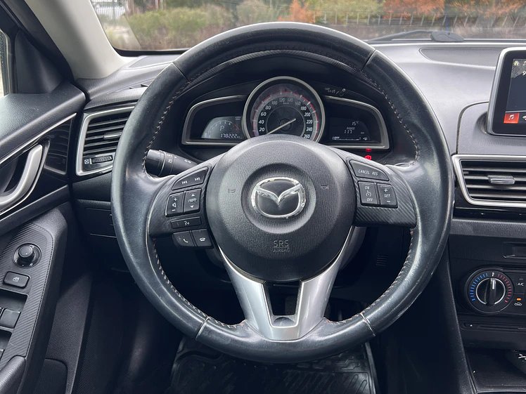 Mazda 3 Sedan Automatico / Año 2015 17