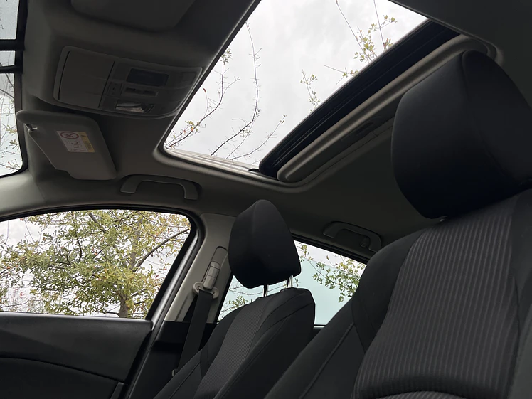 Mazda 3 Sedan Automatico / Año 2015 24