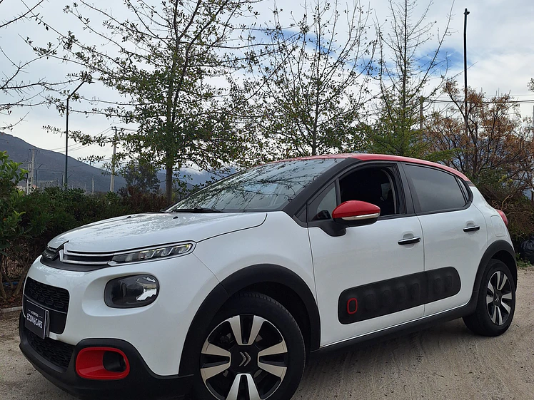 Citroen C3 1.2 Shine / Año 2019 1