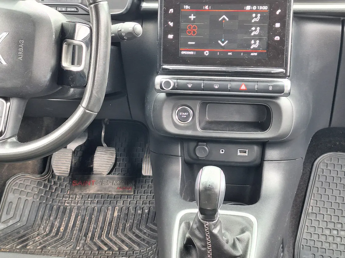 Citroen C3 1.2 Shine / Año 2019 16
