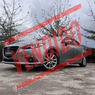 Mazda 3 Sedan Automatico / Año 2015