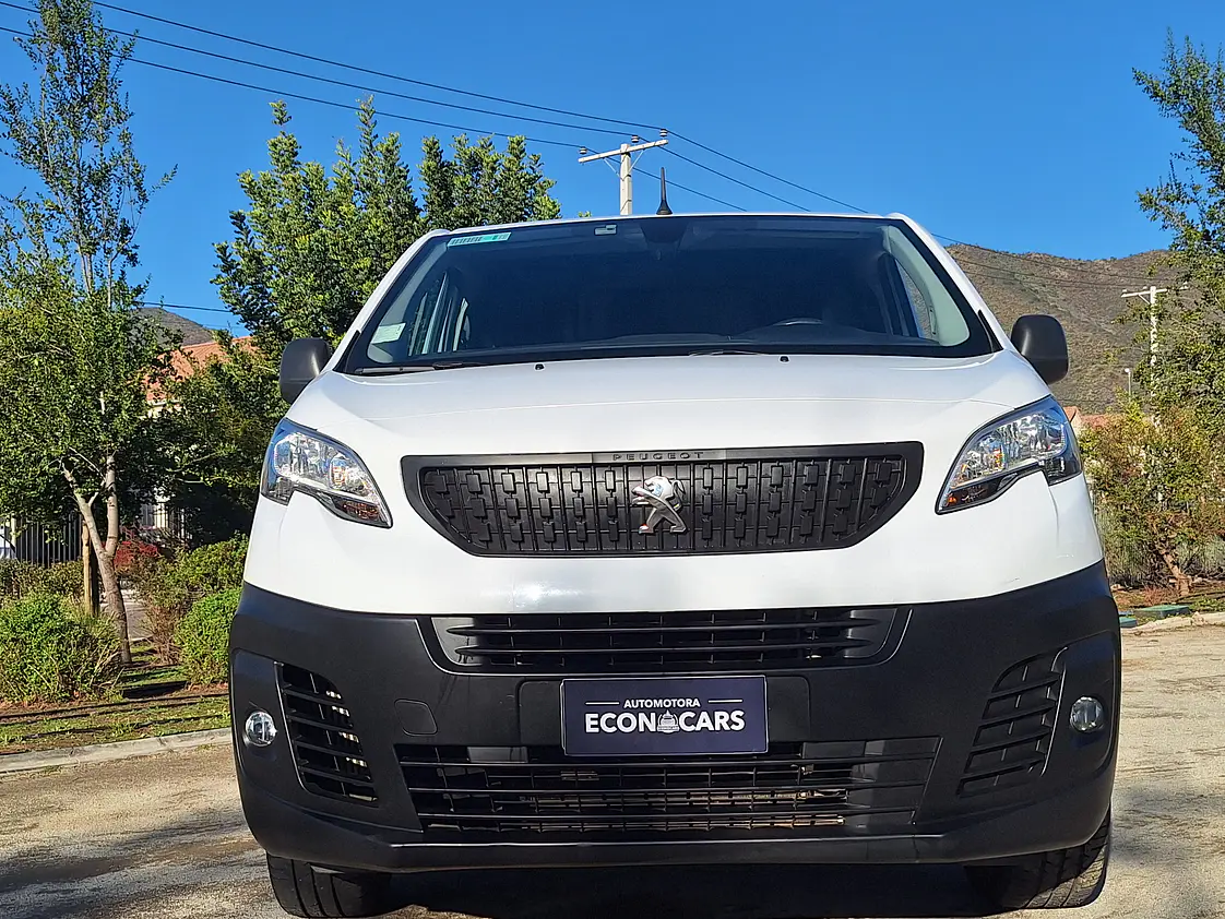Peugeot Expert 2.0 Premium Diesel / Año 2023 14