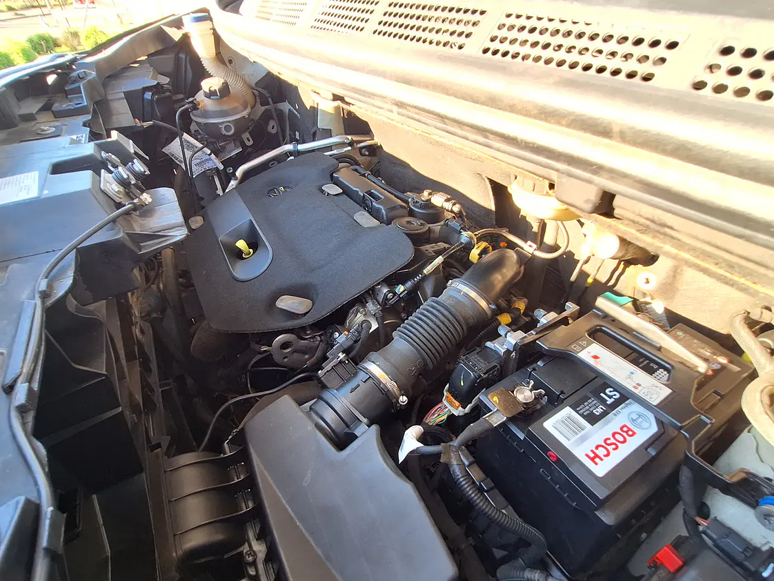 Peugeot Expert 2.0 Premium Diesel / Año 2023 16