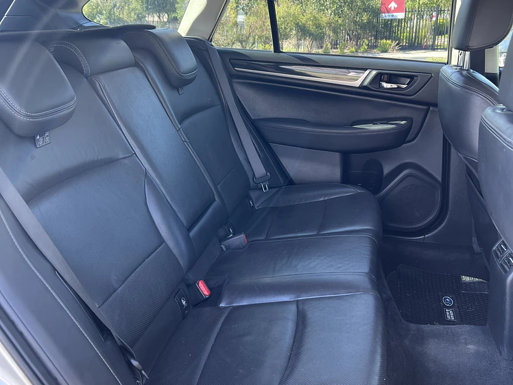 Subaru Outback Diesel / Año 2016 22