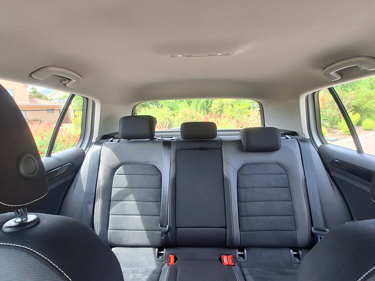 Volkswagen Golf 1.4 Automatico Highline / Año 2021 18