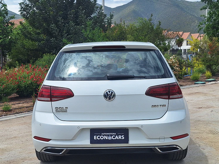 Volkswagen Golf 1.4 Automatico Highline / Año 2021 5
