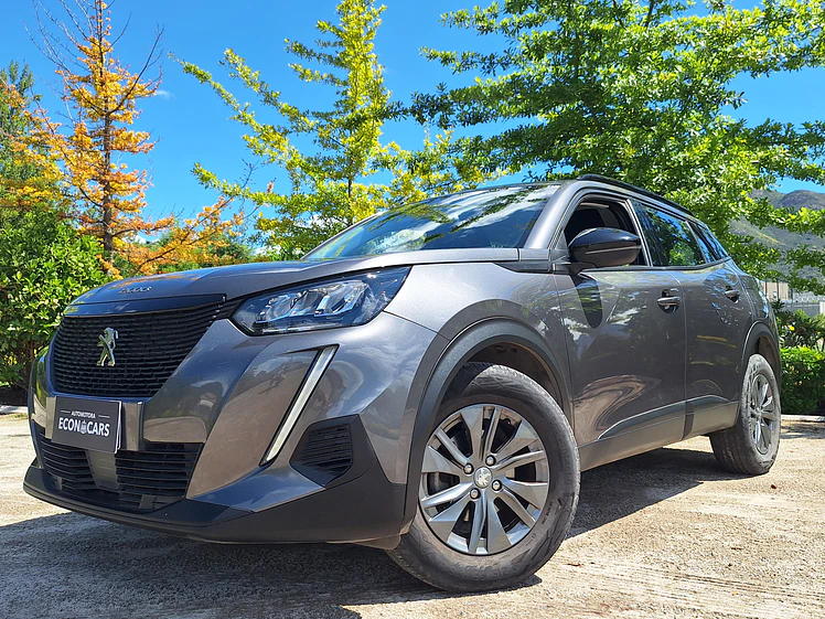 Peugeot 2008 Active 1.2L / Año 2022 3
