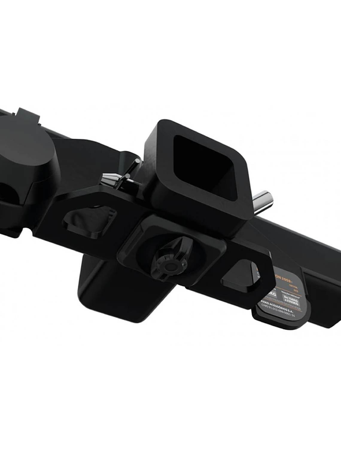 ENGANCHE DE REMOLQUE MAZDA BT50 2022 EN ADELANTE 2