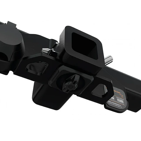 ENGANCHE DE REMOLQUE MAZDA BT50 2022 EN ADELANTE