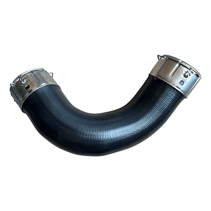 MANGUERA DE ENTRADA AL INTERCOOLER TOYOTA HILUX 2.4 Y 2.8 2016/2021