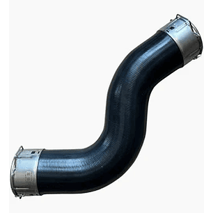 MANGUERA DE ENTRADA AL TURBO TOYOTA HILUX 2.4 Y 2.8 2021/2024