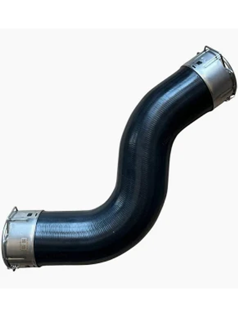 MANGUERA DE ENTRADA AL TURBO TOYOTA HILUX 2.4 Y 2.8 2021/2024 1