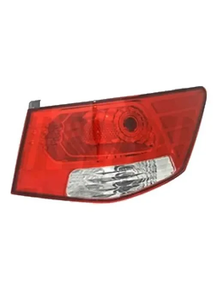 FAROL TRASERO DERECHO KIA CERATO 2009/2014 1