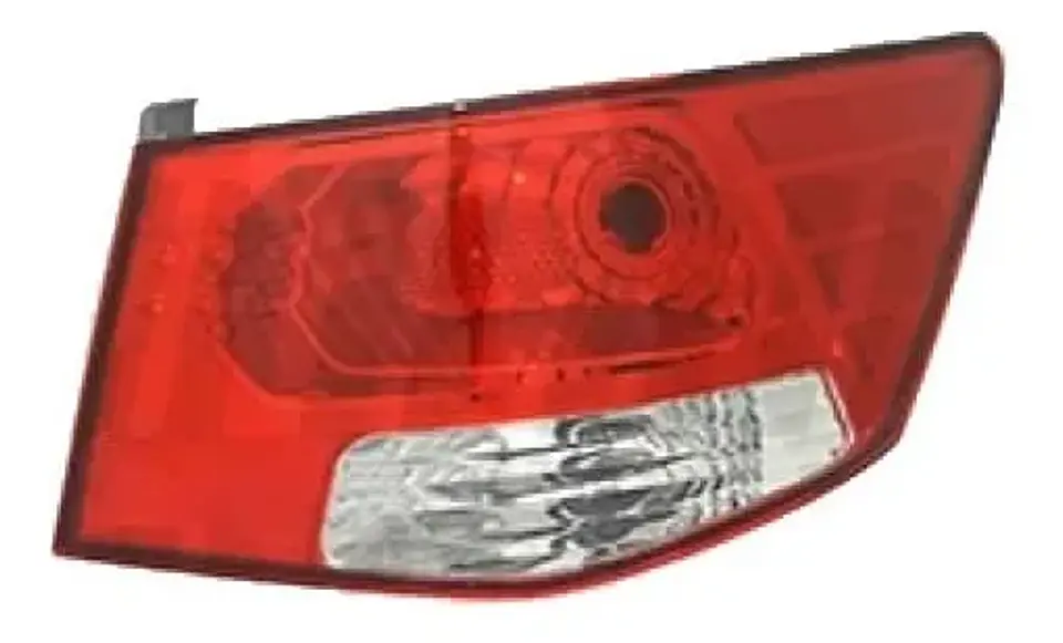 FAROL TRASERO DERECHO KIA CERATO 2009/2014 1