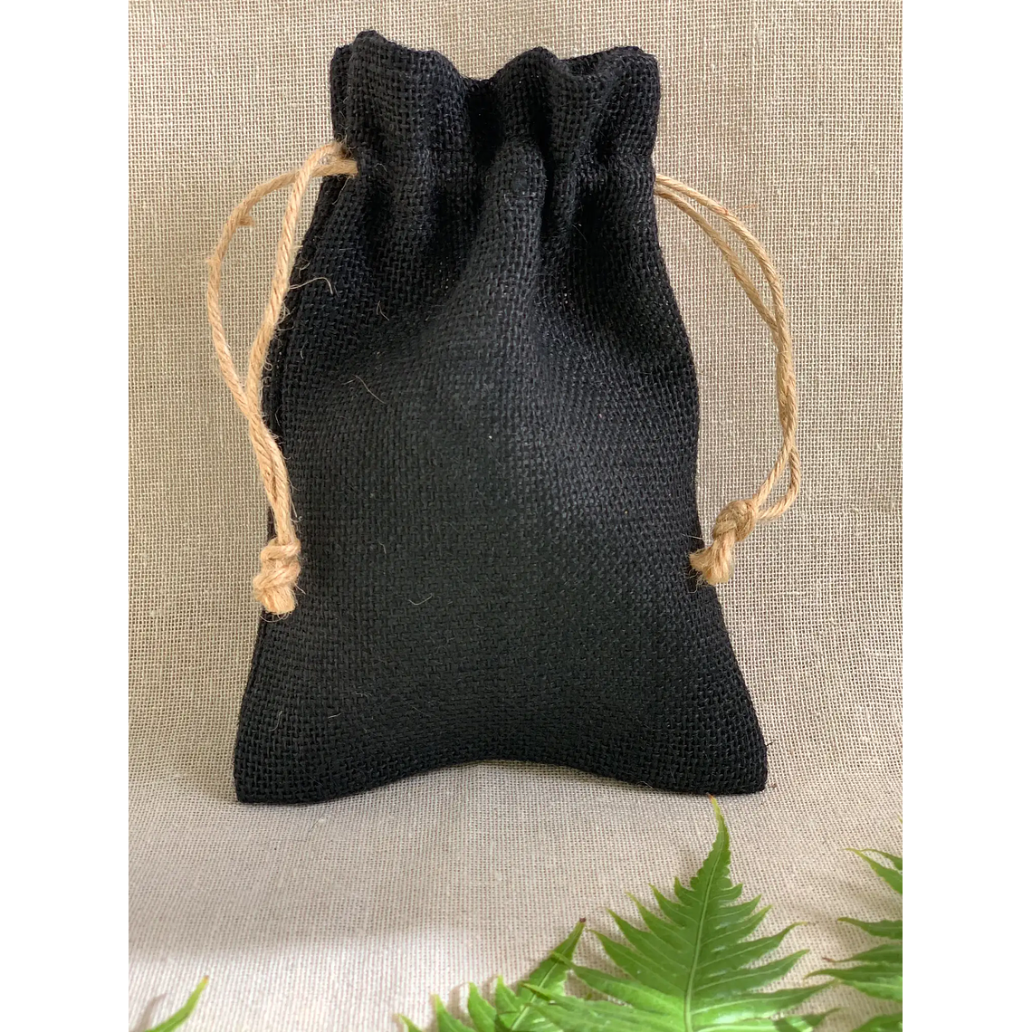 Saco de yute 14 x 19 cm en colores 6