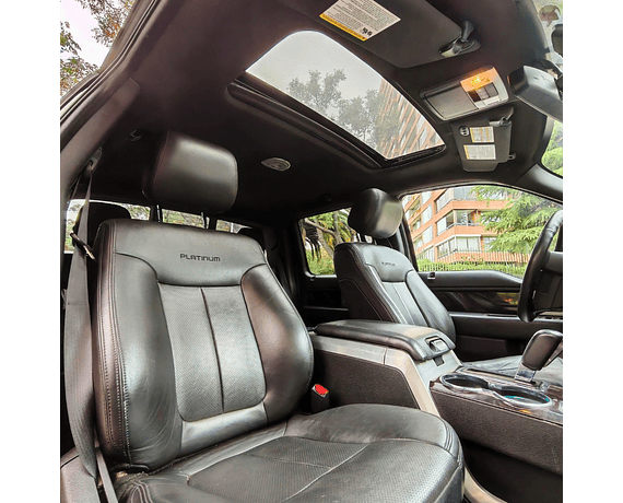 Ford F- 150 Platinum 3.5 Ecoboost 4x4.