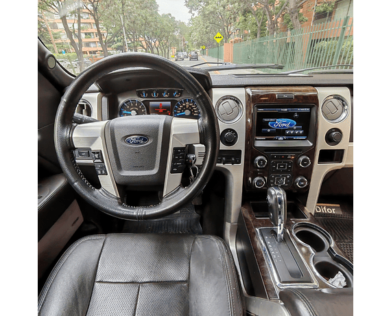 Ford F- 150 Platinum 3.5 Ecoboost 4x4.