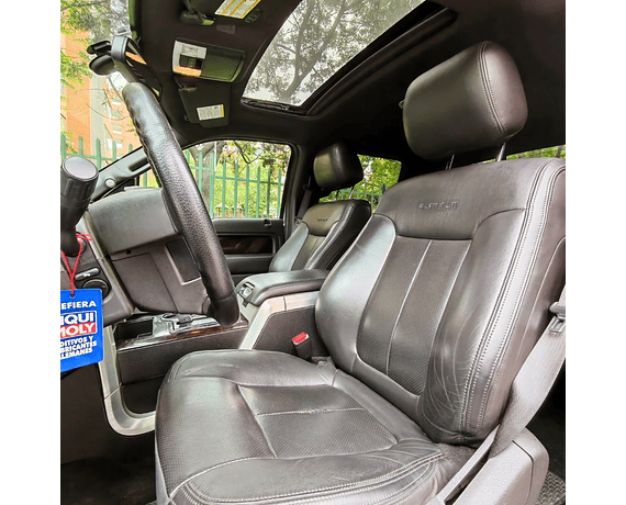 Ford F- 150 Platinum 3.5 Ecoboost 4x4.