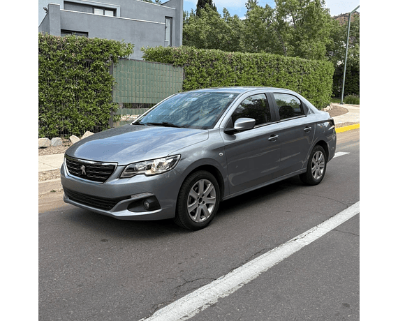 PEUGEOT 301 1.6 ALLURE HDI 4x2 MT