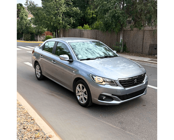 PEUGEOT 301 1.6 ALLURE HDI 4x2 MT