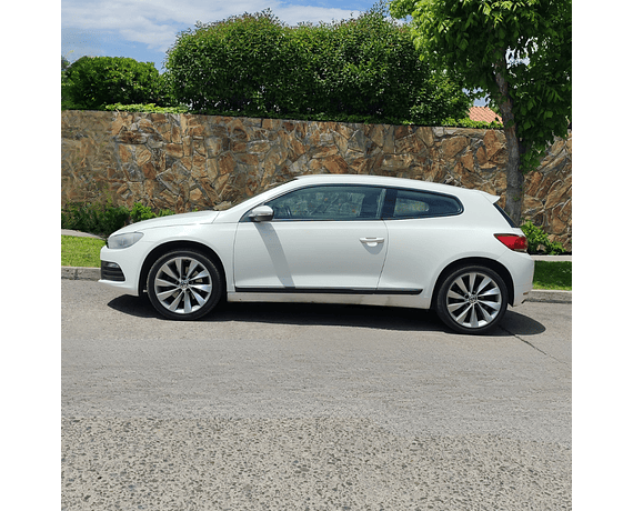 Volkswagen Scirocco 1.4 2015 MT 4x2