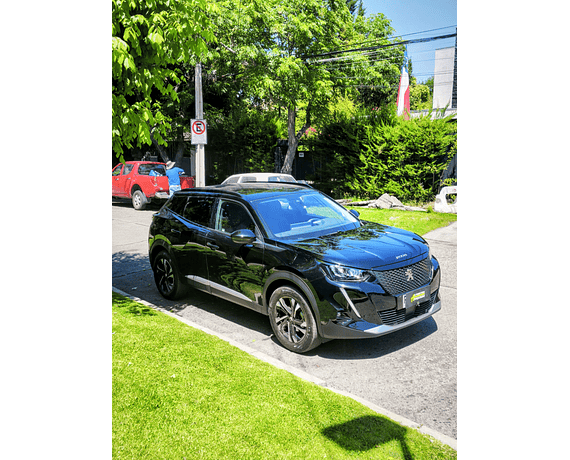 PEUGEOT 2008 1.2 Año 2022
