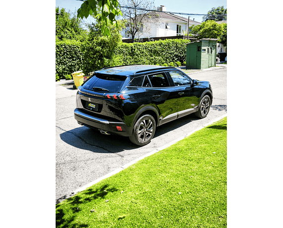 PEUGEOT 2008 1.2 Año 2022