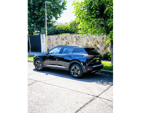 PEUGEOT 2008 1.2 Año 2022