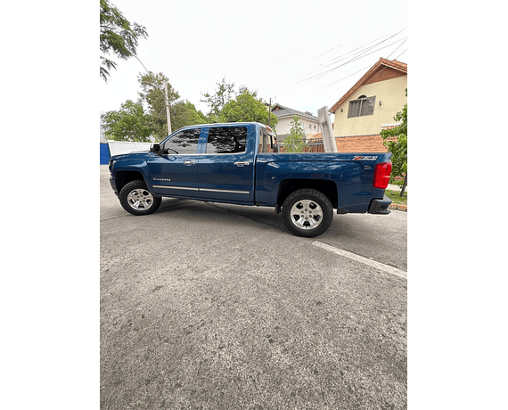CHEVROLET SILVERADO LTZ 5.3