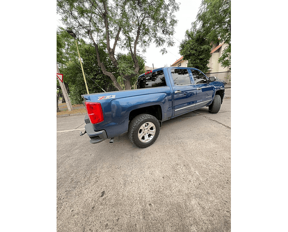 CHEVROLET SILVERADO LTZ 5.3