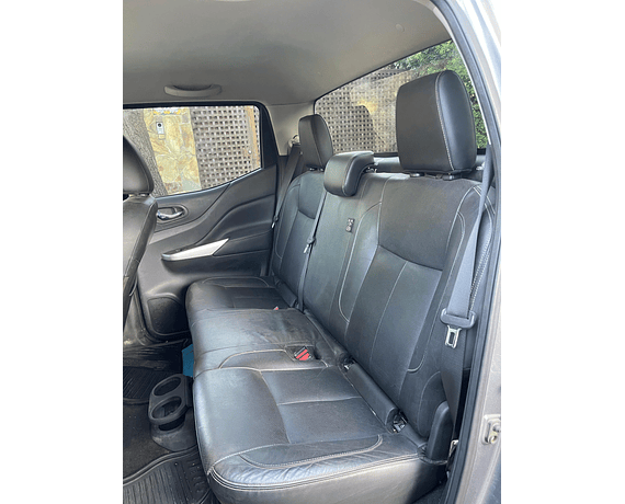 NISSAN NP300 NAVARA 4X4 2.3