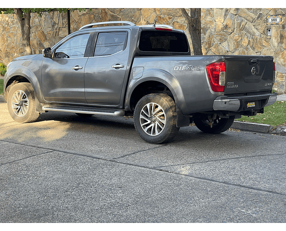 NISSAN NP300 NAVARA 4X4 2.3