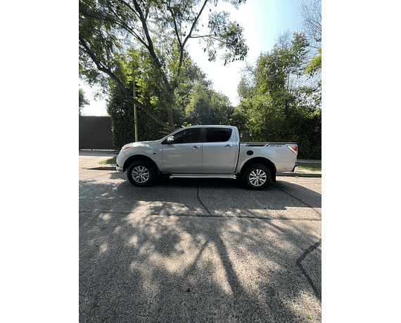 MAZDA BT-50 2.5 4x4 MT