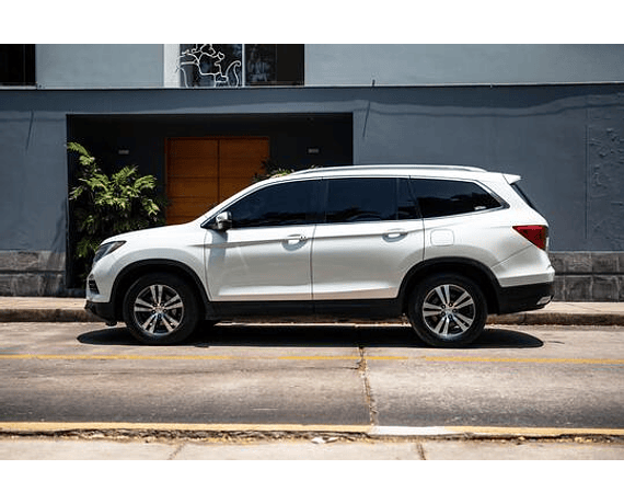 HONDA PILOT TOURING 4WD 3.5