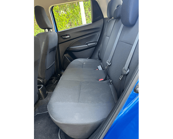 SUZUKI SWIFT GLX 1.0 MT