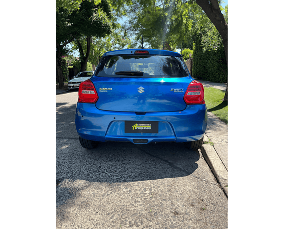 SUZUKI SWIFT GLX 1.0 MT