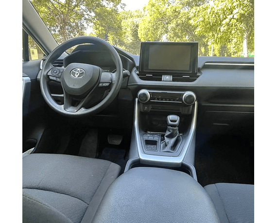 TOYOTA RAV4 2.0 AUTOMÁTICA 2024