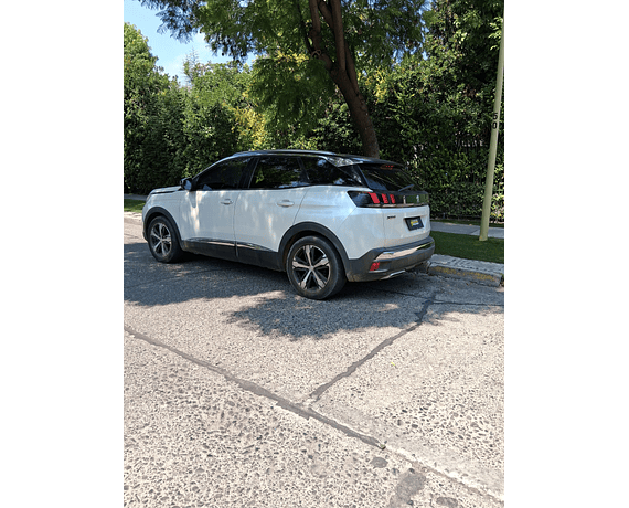 PEUGEOT 3008 1.6 Allure Blue HDI 165 