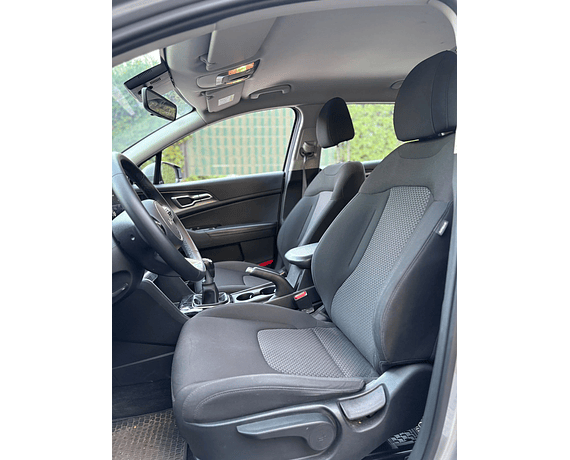 KIA Sportage EX 2.0 MT