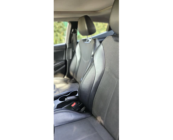 Hyundai veloster gls