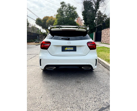 Mercedes benz A 200 2016