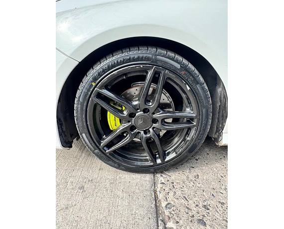 Mercedes benz A 200 2016