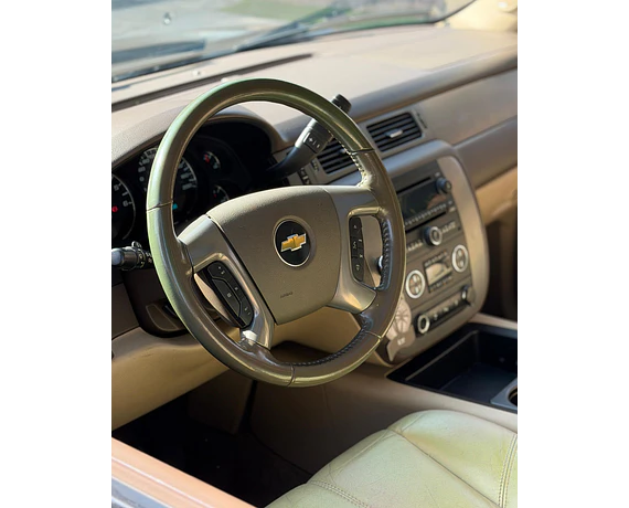 CHEVROLET AVALANCHE LT 4WD 2012