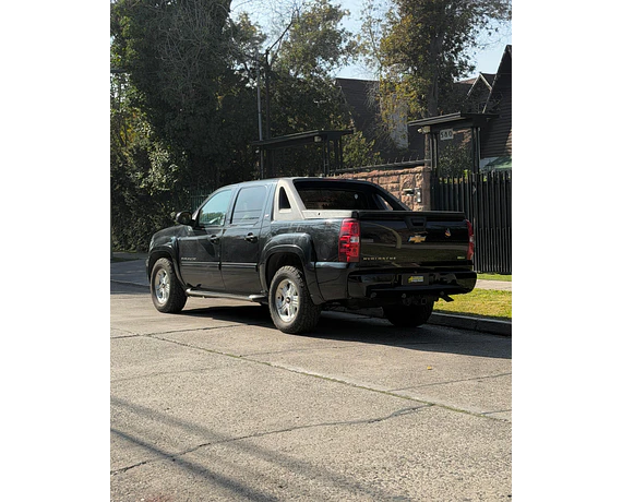 CHEVROLET AVALANCHE LT 4WD 2012