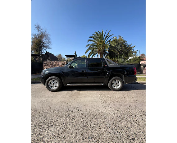 CHEVROLET AVALANCHE LT 4WD 2012