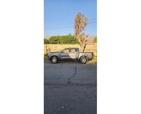 Nissan np 300 2018
