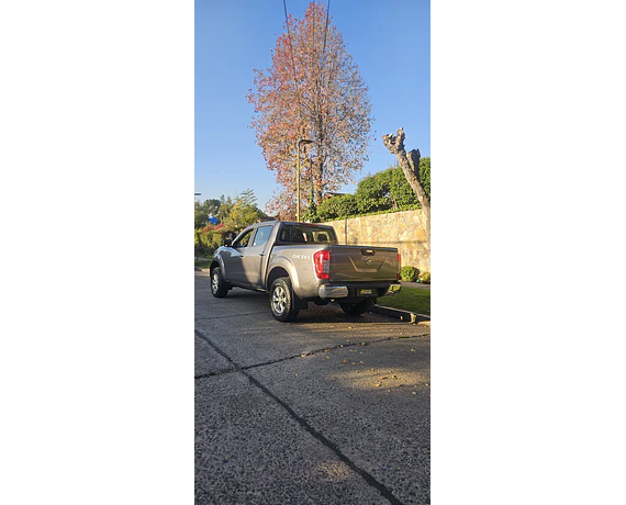 Nissan np 300 2018